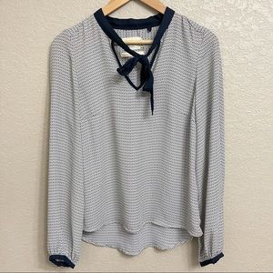 Holly whyte Long sleeve tie front print blouse M
